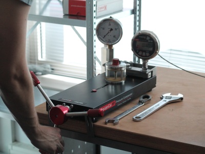 Laat uw manometer kalibreren 👨‍🔧